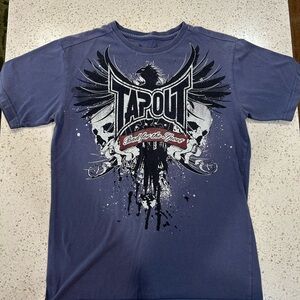 Tapout Men's Tee with Bold Graphic Design